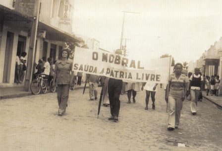 Desfile Cívico de 7 de Setembro, na Av. Alberto Passos, no ano de 1974